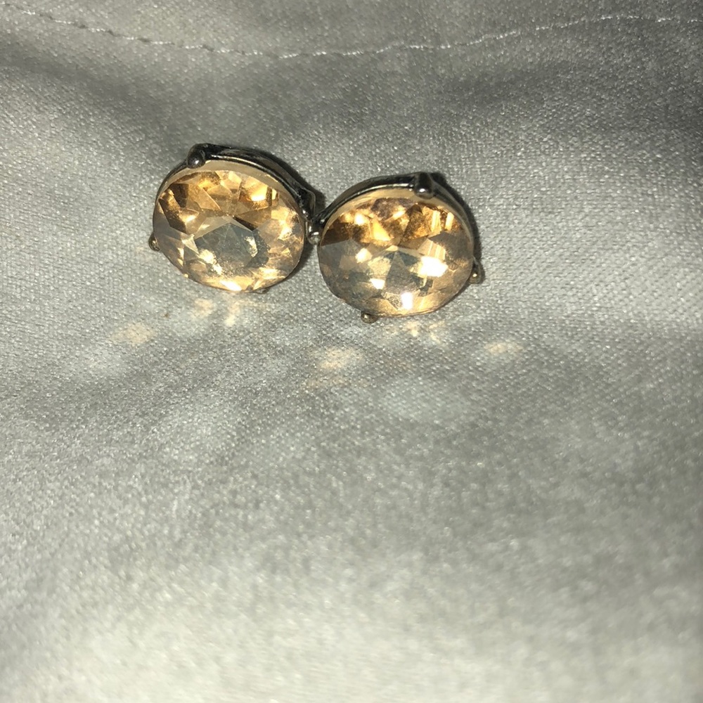 clear peach studs